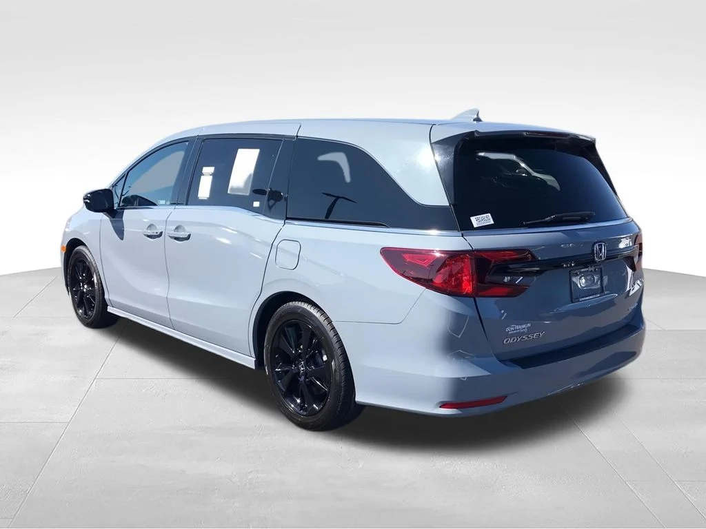 Used 2024 Gray Honda Sport image 6