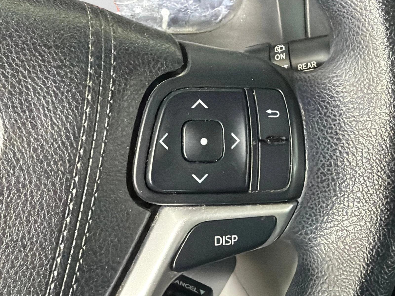 Used 2015 Predawn Gray Mica Toyota LE image 23
