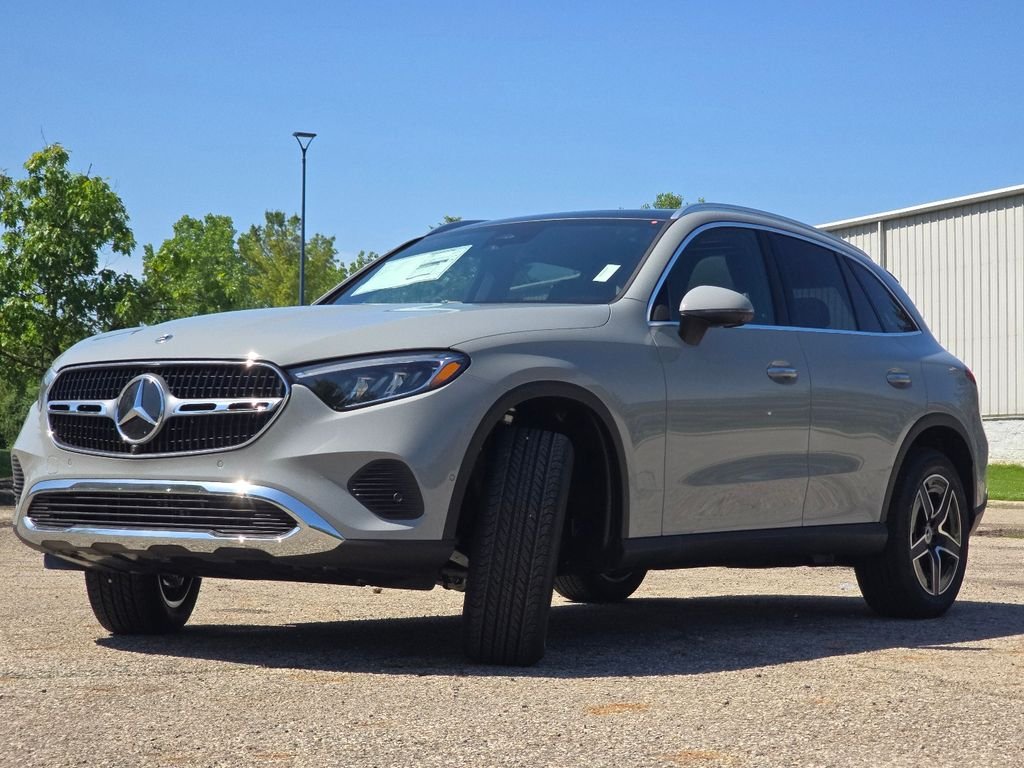 New 2026 MANUFAKTUR Alpine Grey Mercedes-Benz GLC 300 image 13
