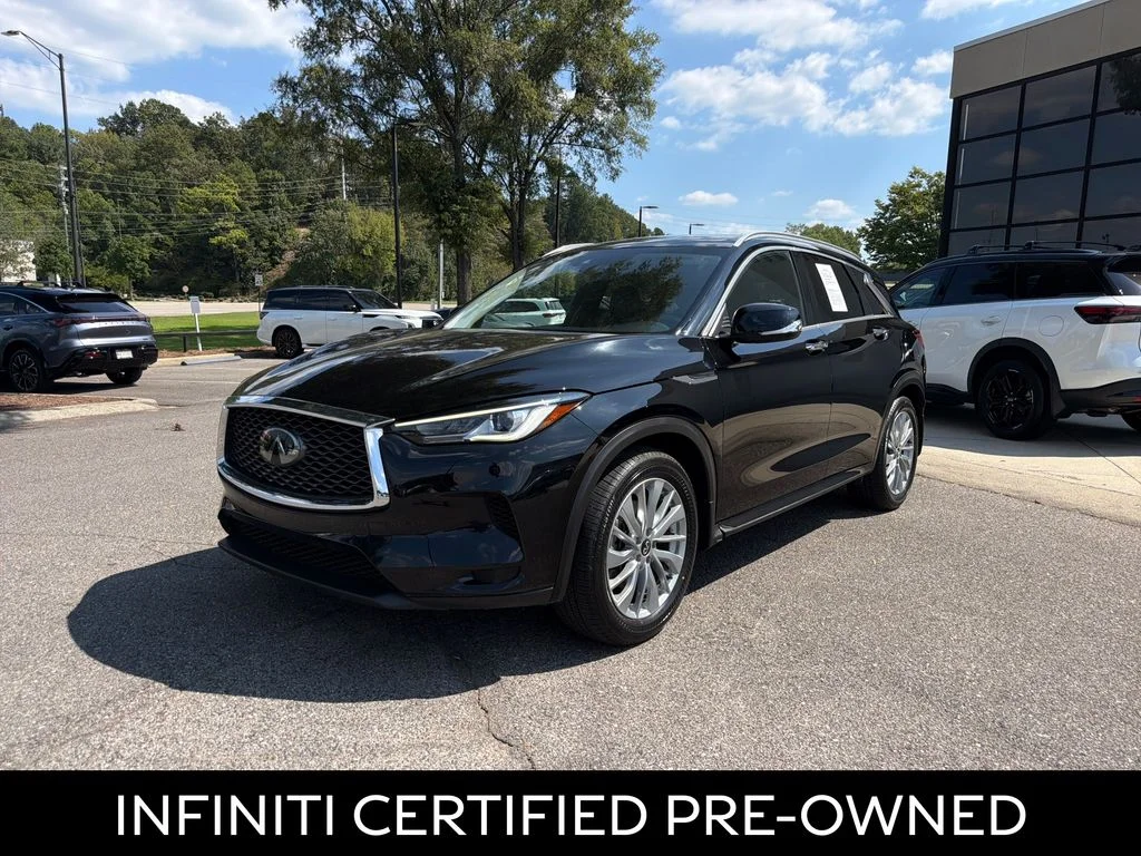 Certified Used 2023 Black Obsidian INFINITI LUXE image 5