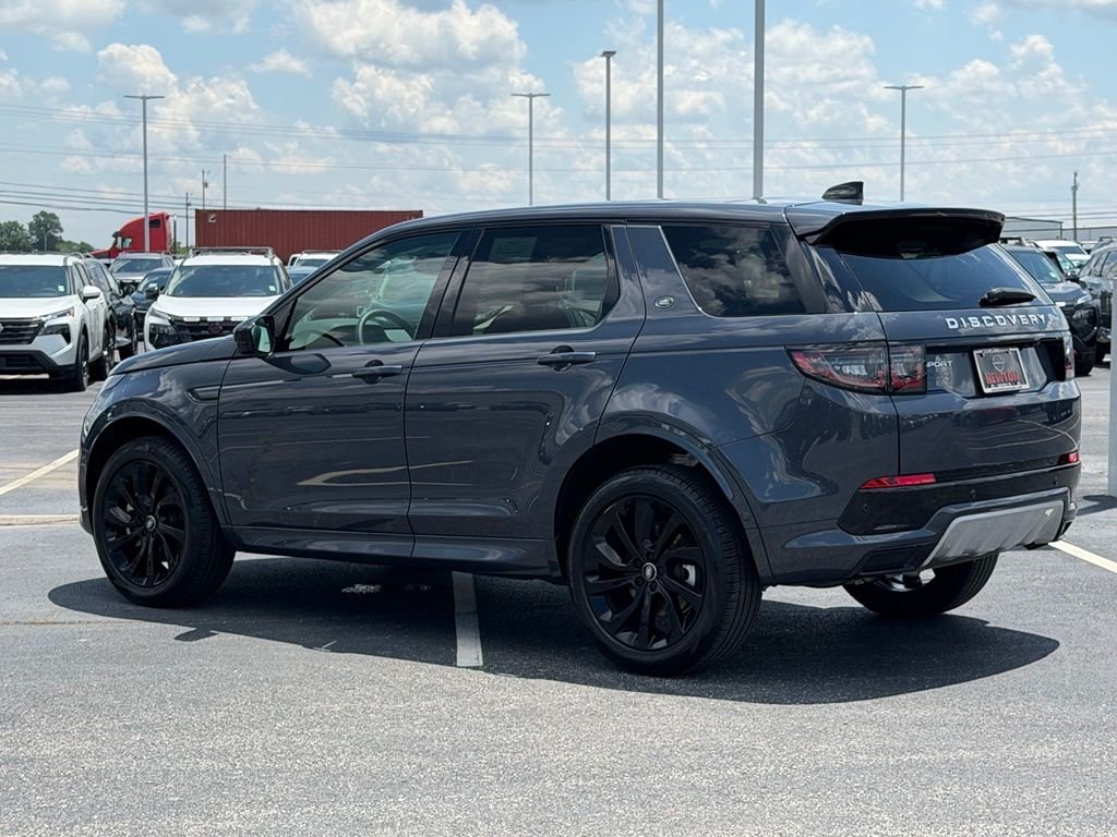 Used 2024 Gray Land Rover S image 7