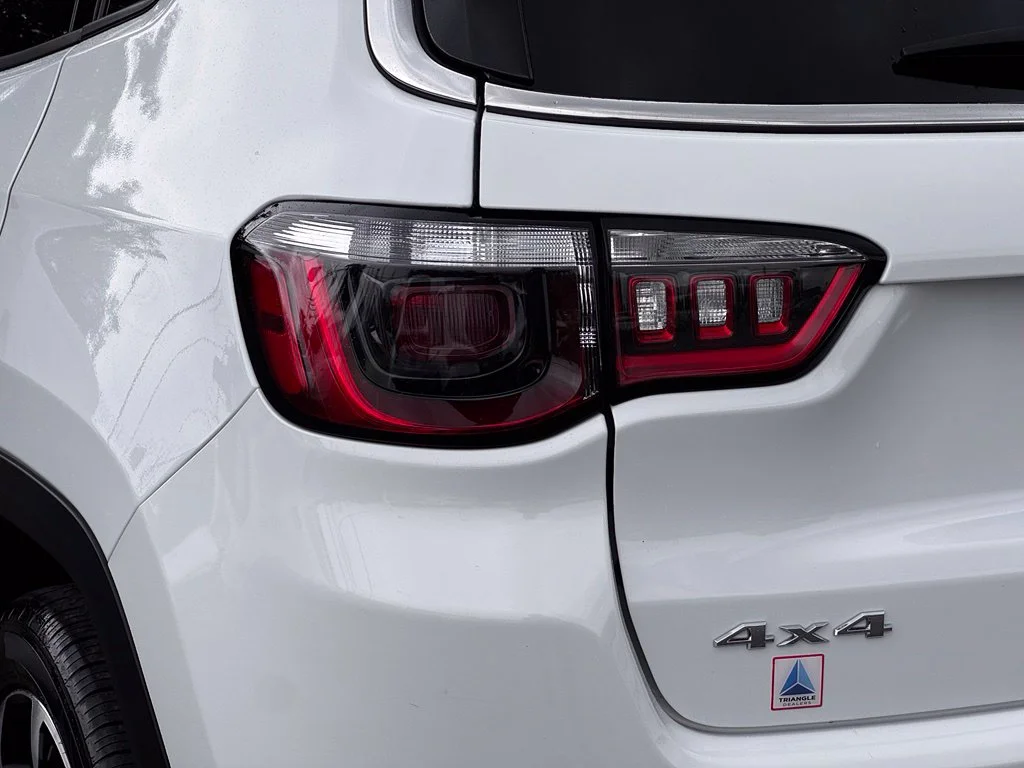 Used 2023 White Jeep Limited image 14