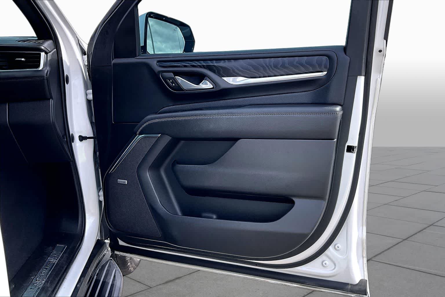 2023 GMC Yukon XL Denali - Photo 23