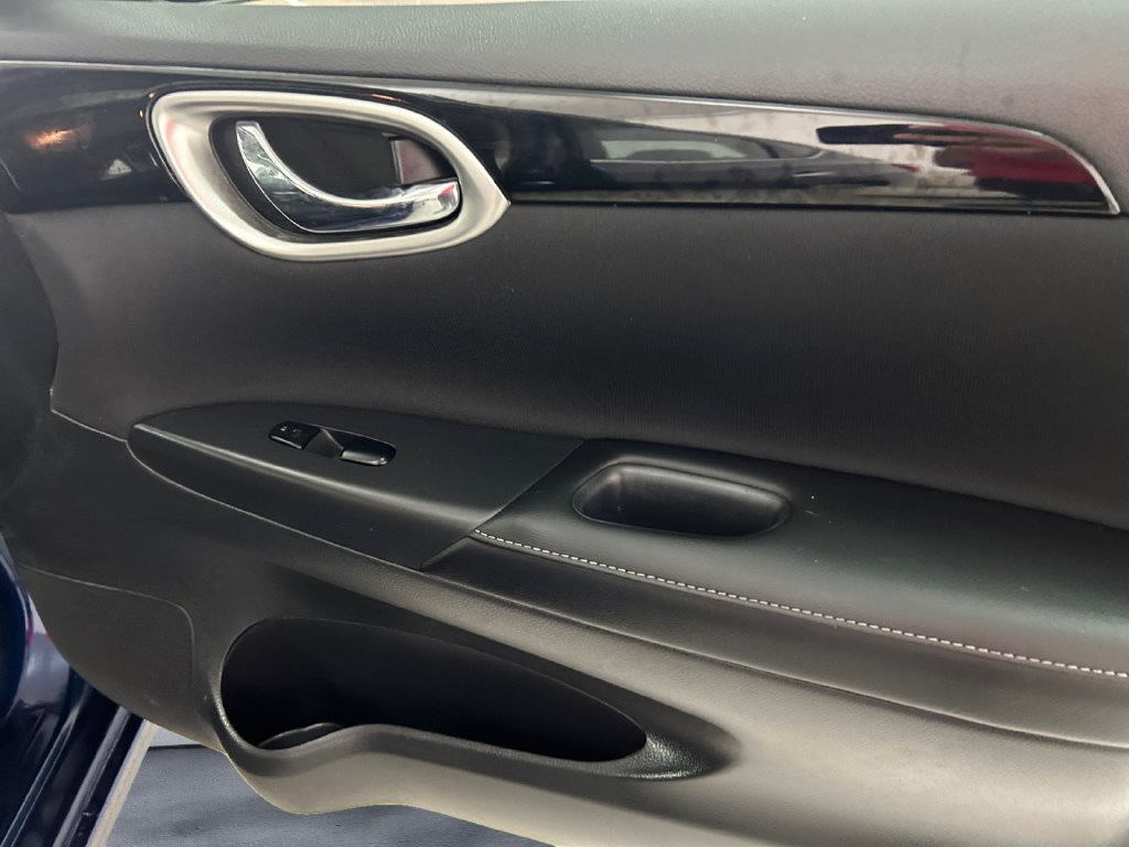 Used 2018 Blue Nissan SV image 15
