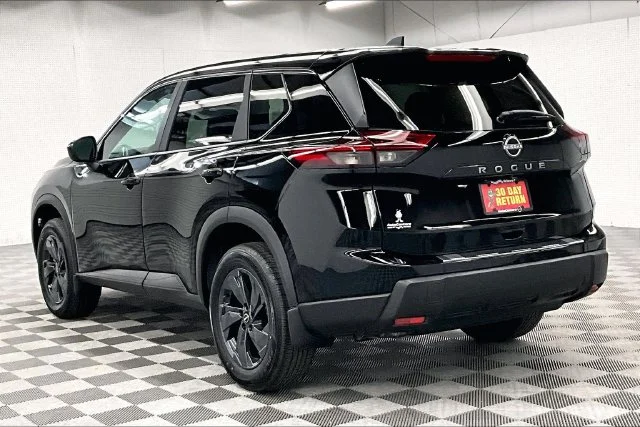 New 2027 Super Black Nissan SV image 4