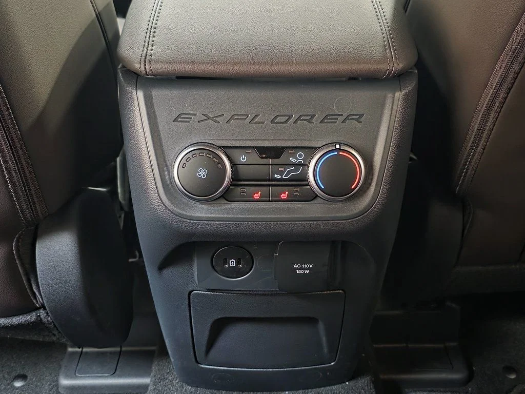 New 2026 Gray Ford Platinum image 22