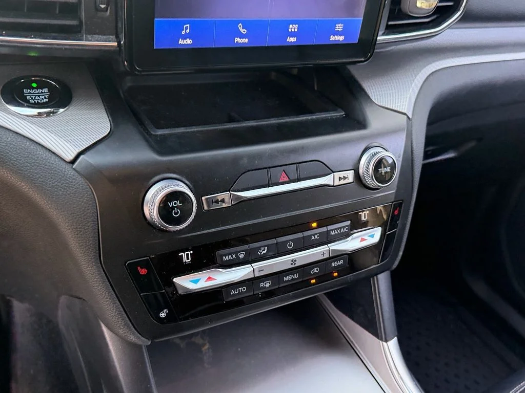 Used 2020 Gray Ford XLT image 11