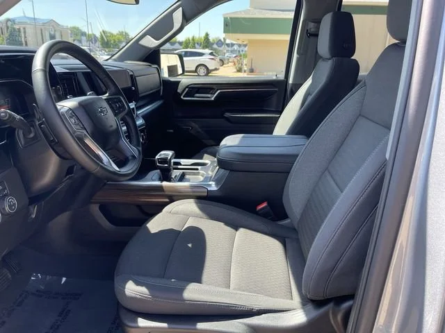 2024 Chevrolet Silverado 1500 RST - Photo 11