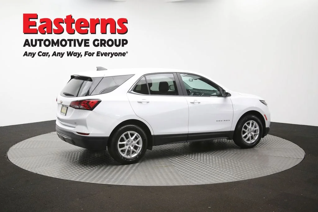 Used 2024 White Chevrolet LT image 41