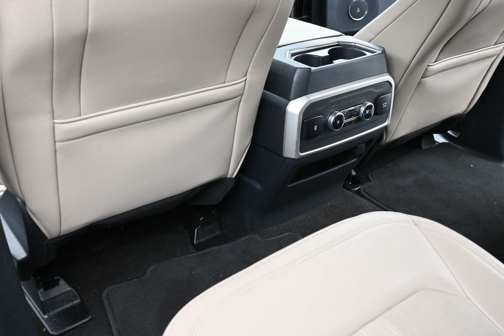 2023 Ford Expedition Limited - Photo 9