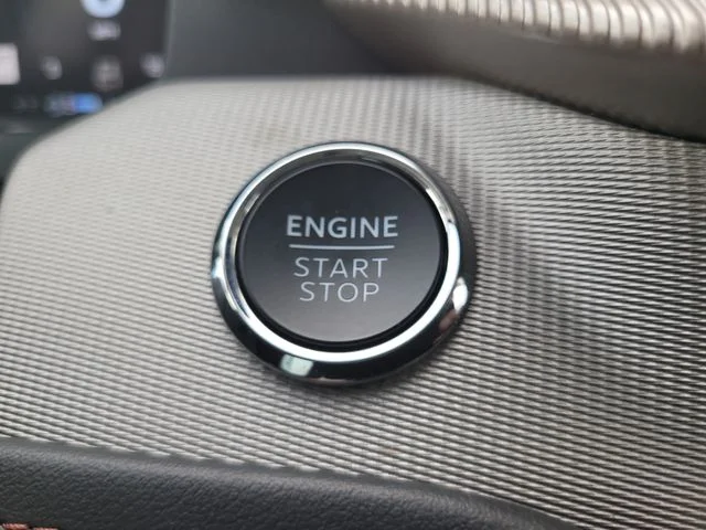 Used 2025 White Ford Active image 31