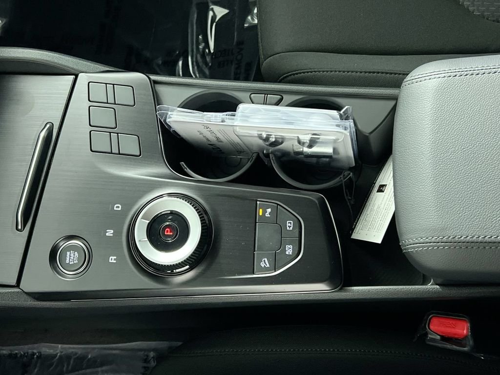 New 2026 Gravity Gray Kia LX image 25