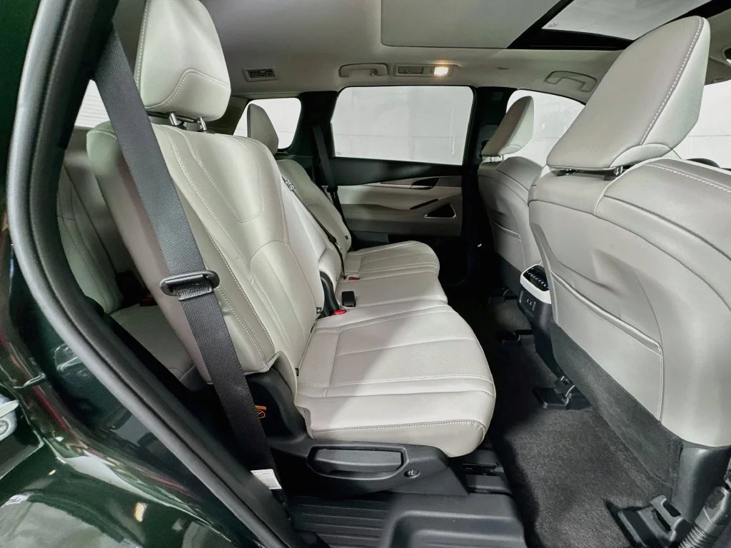 Certified Used 2027 Green INFINITI LUXE image 39