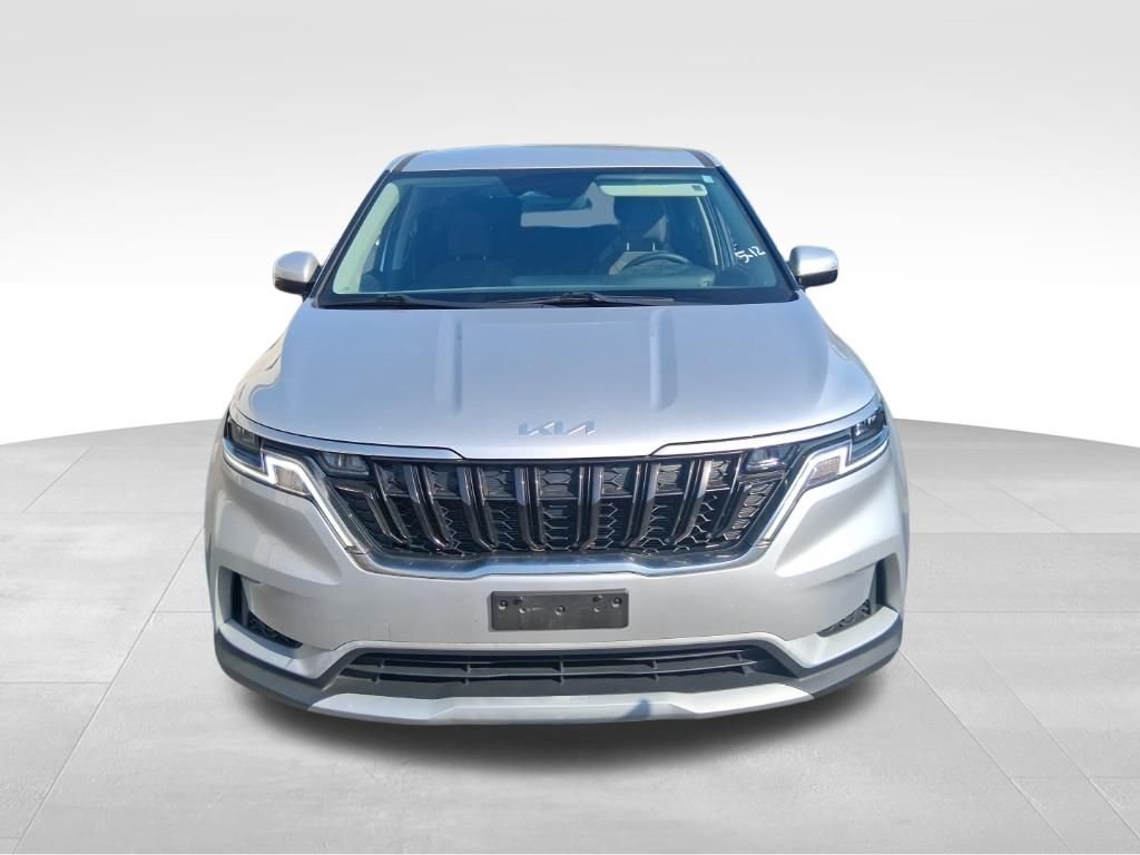 Used 2023 Silver Kia LX image 2