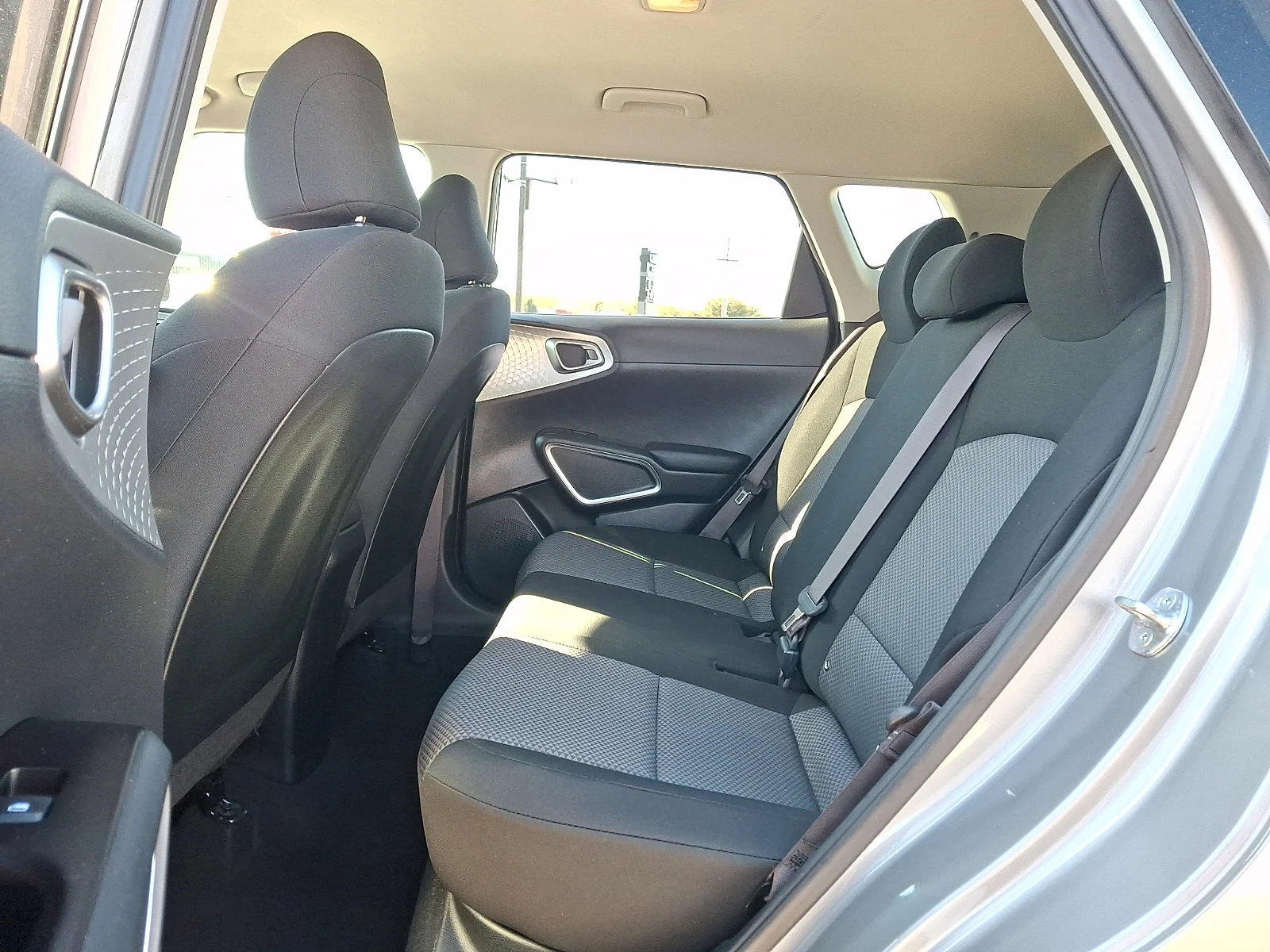 Certified Used 2023 Gray Kia LX image 10