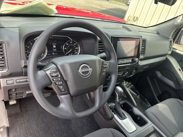 Used 2022 Red Nissan S image 15