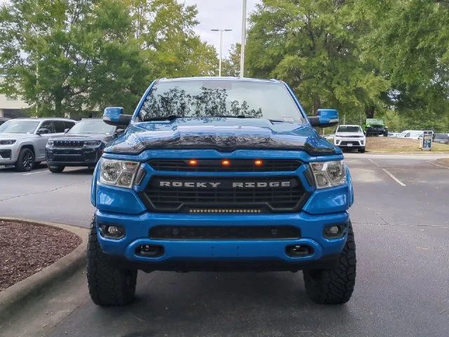 Used 2022 Blue Ram Big Horn/Lone Star image 8