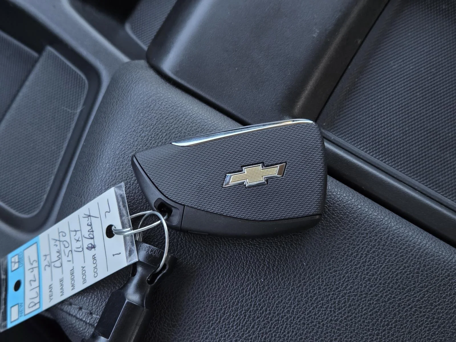 Used 2024 Sterling Gray Metallic Chevrolet LT image 40
