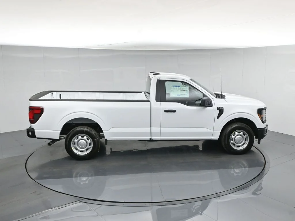 New 2026 White Ford XL image 36