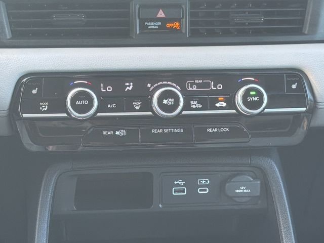 Used 2024 Obsidian Blue Pearl Honda Touring image 17