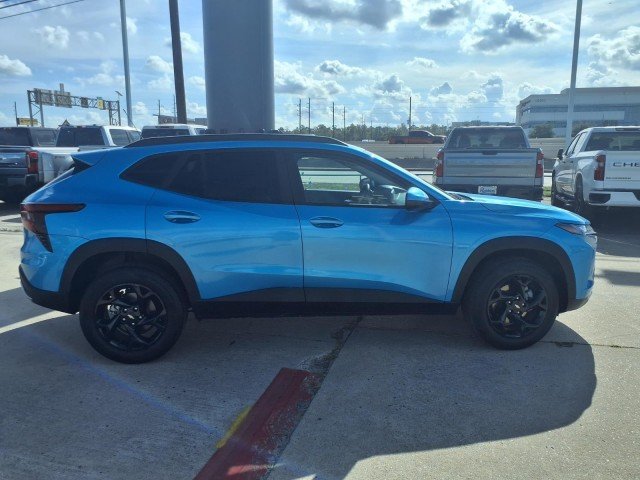 2026 Chevrolet Trax LT - Photo 9