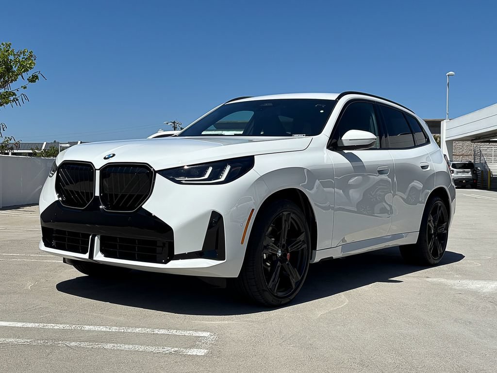 New 2026 Alpine White BMW 30 xDrive image 3