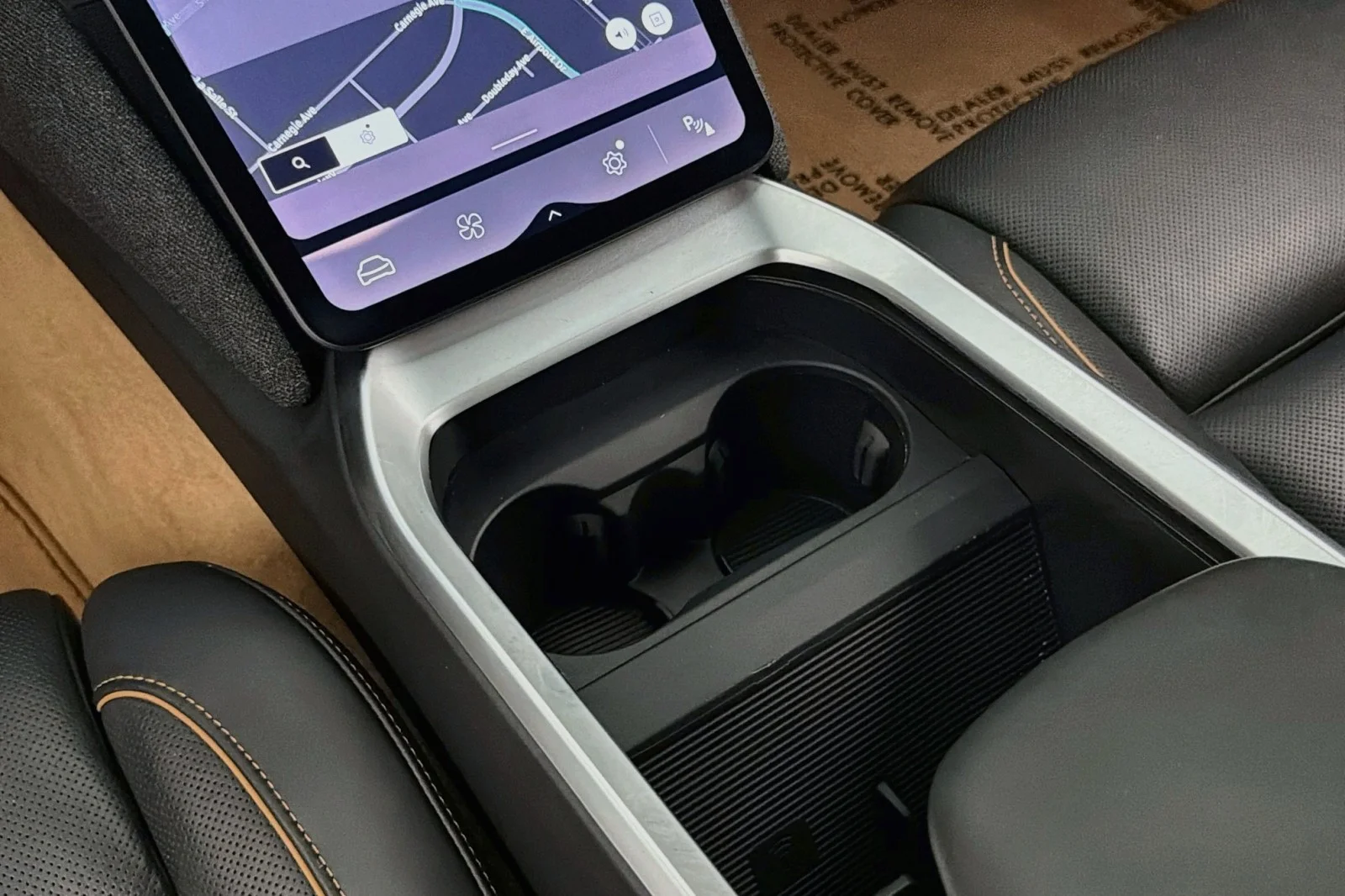 Used 2025 GRAY Lucid Touring image 5