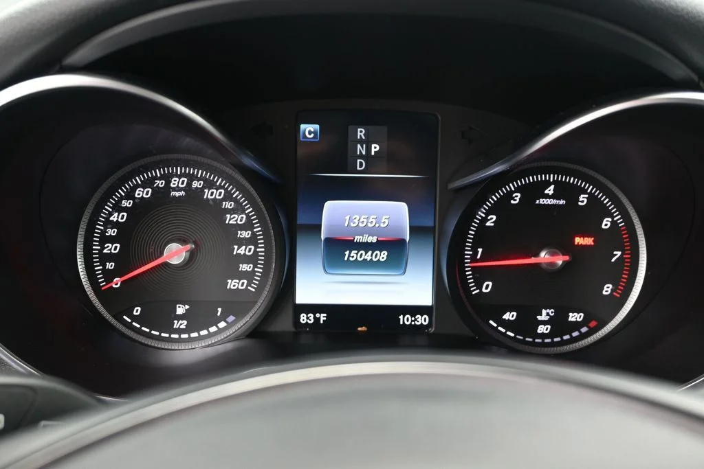 Used 2016  Mercedes-Benz GLC 300 image 18