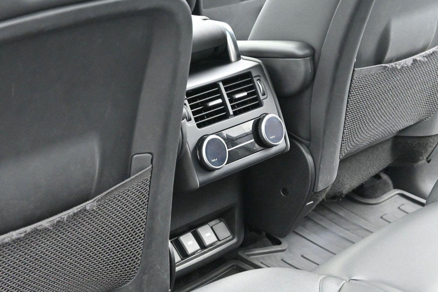 Used 2023 Black Land Rover S R-Dynamic image 36