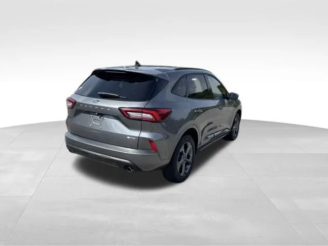 Used 2024 Gray Ford ST-Line image 7