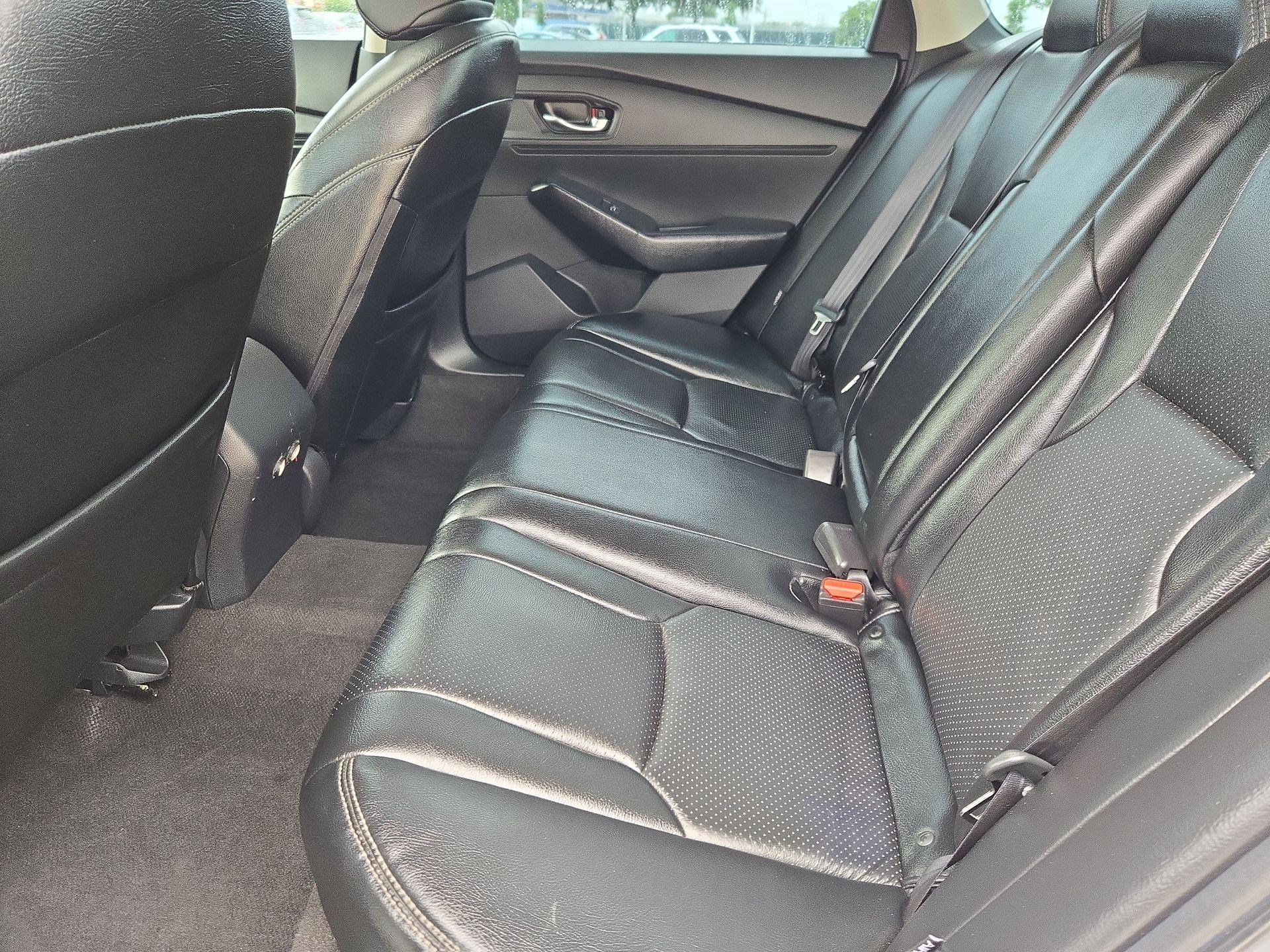 Used 2024 White Honda EX image 27