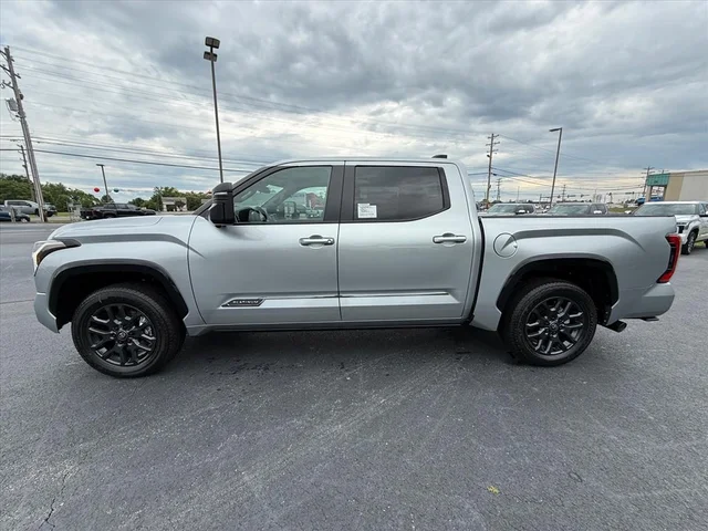 New 2026 Toyota Tundra Platinum PLATINUM CREWMAX 5.5