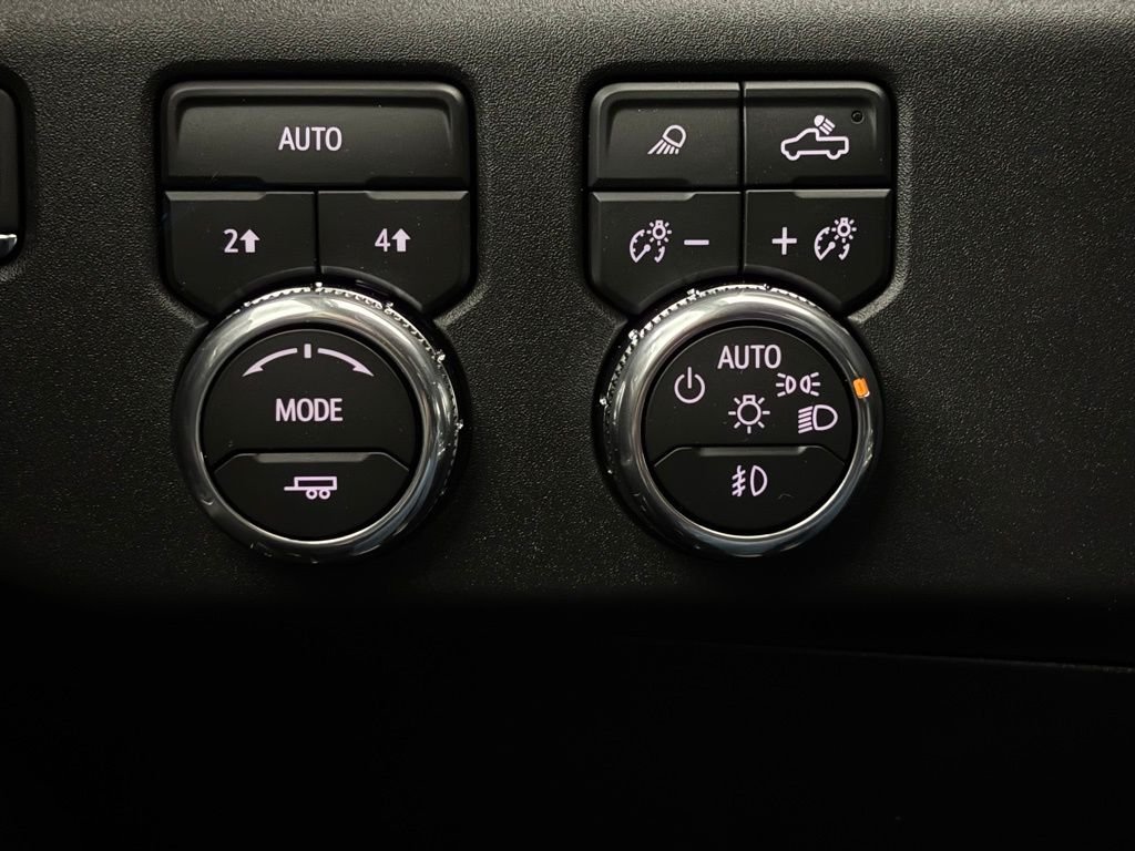 New 2026 Onyx Black GMC SLT image 23