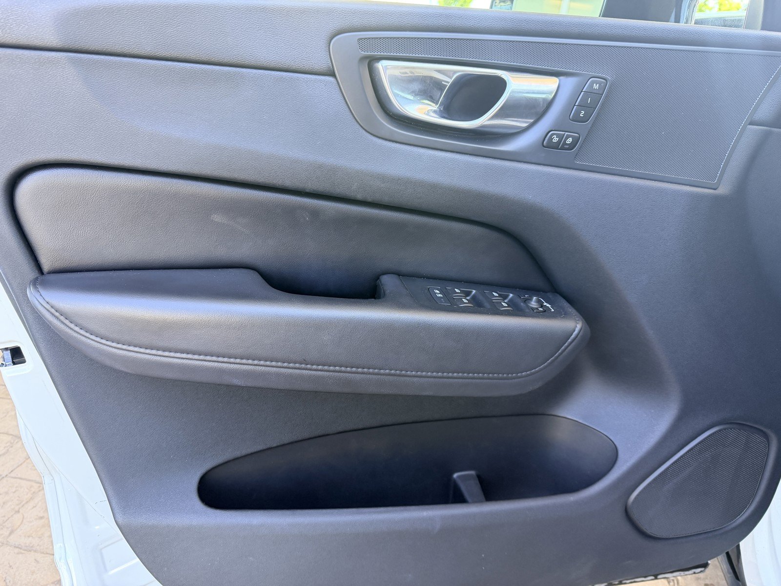 2023 Volvo XC60 Plus - Photo 20