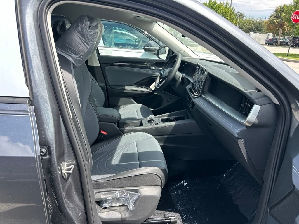 New 2026 Gray Volkswagen 2.0T SE image 40