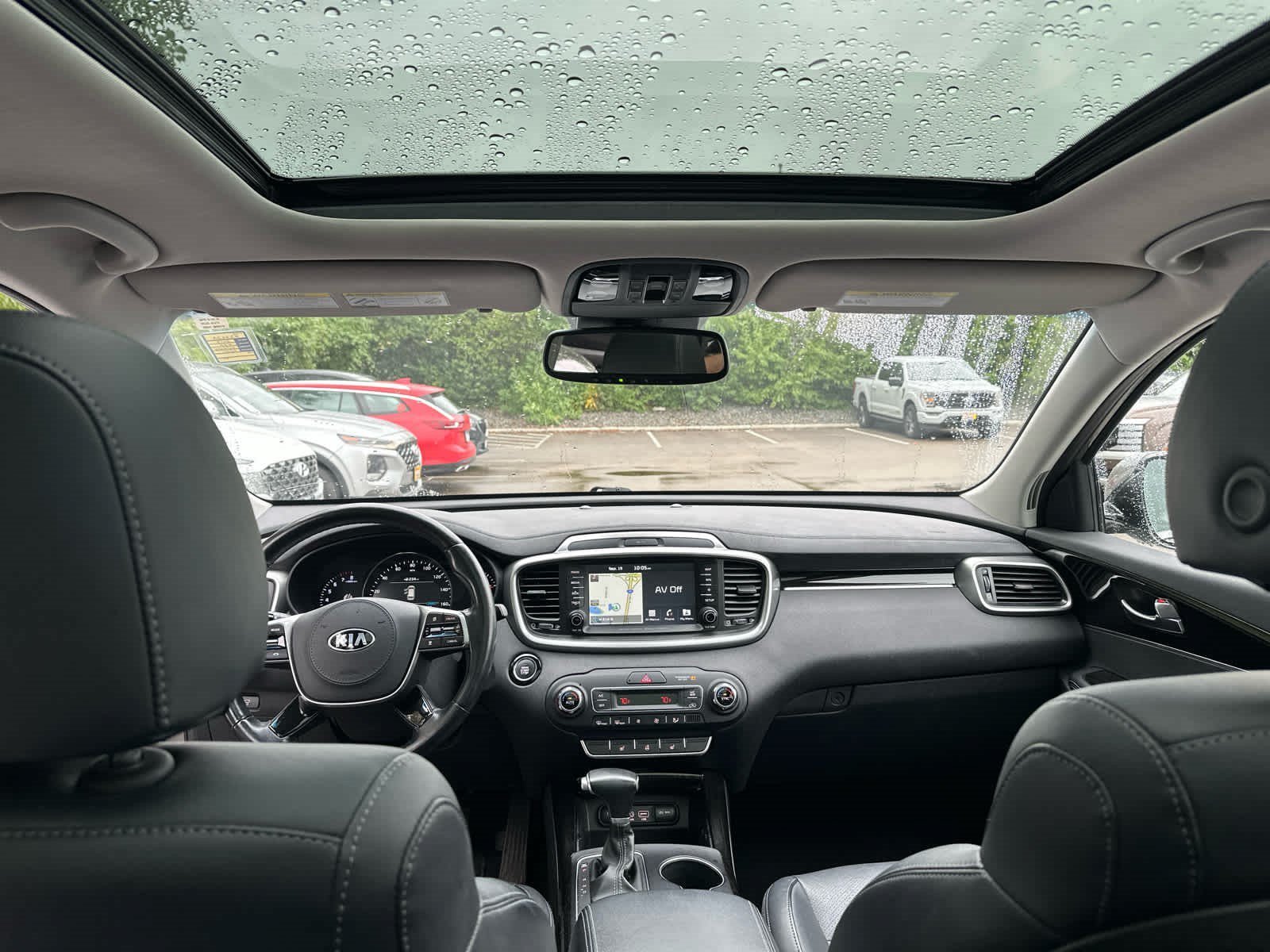 Used 2019 Titanium Silver Kia EX V6 image 7