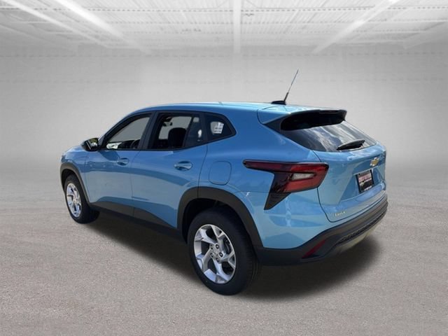 2026 Chevrolet Trax LS - Photo 6
