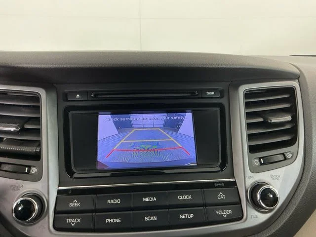 Used 2017 Red Hyundai SE image 20