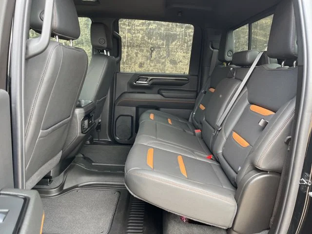 2024 GMC Sierra 2500HD AT4 - Photo 20