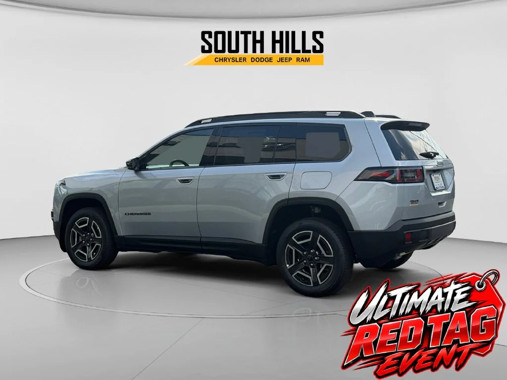 New 2026 Silver Zynith Clear-Coat Exterior Paint Jeep Limited image 3