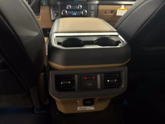 New 2026 Oxford White Ford F-350® Lariat® image 32