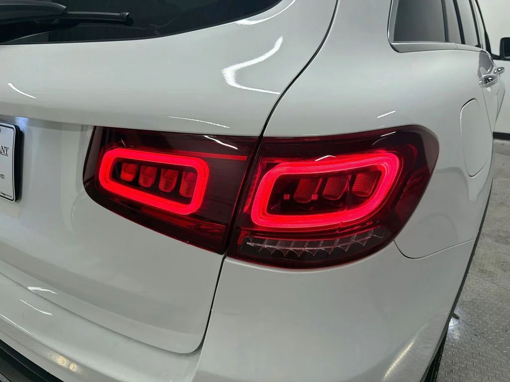 Certified Used 2022 Polar White Mercedes-Benz GLC 300 image 31