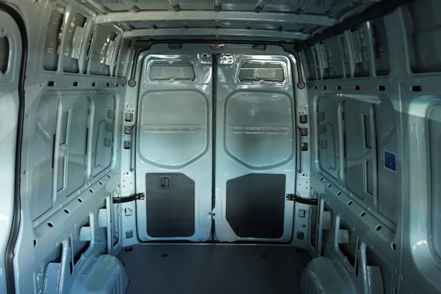 New 2025 Silver+Gray Mercedes-Benz Cargo 144 WB image 41