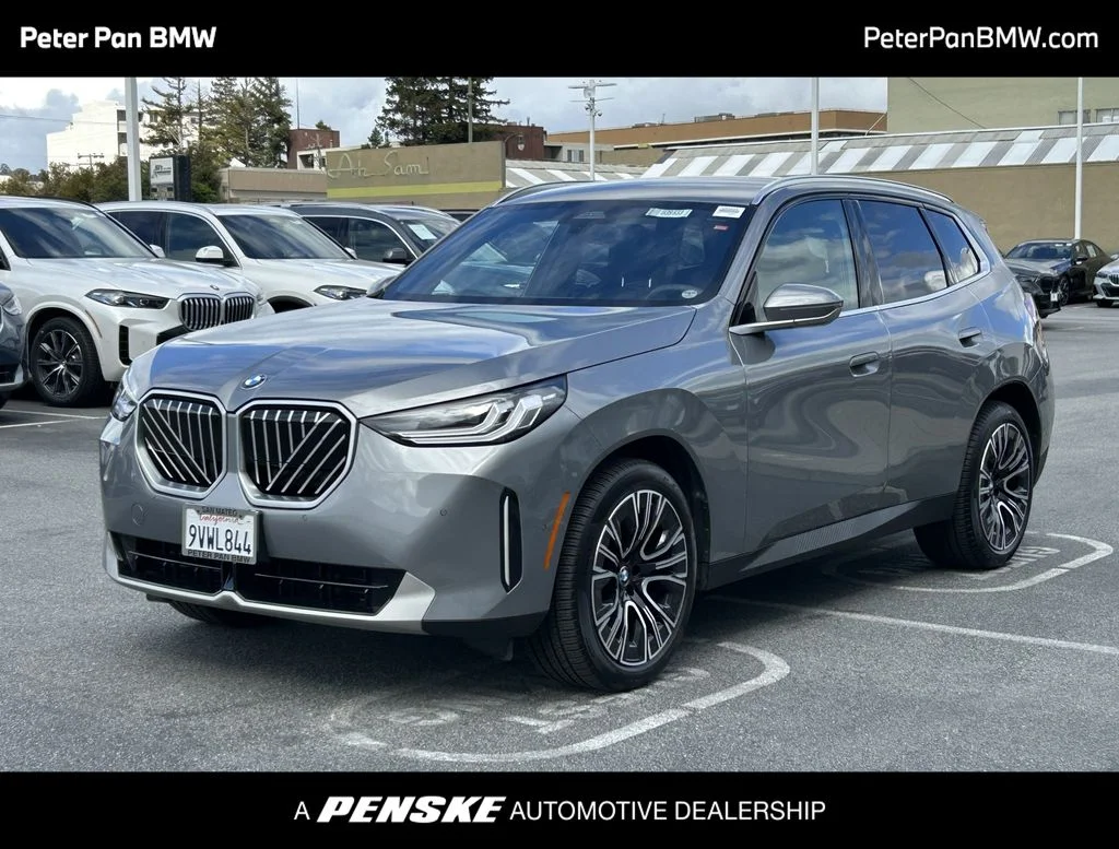 2025 BMW X3 30 XDRIVE's photo