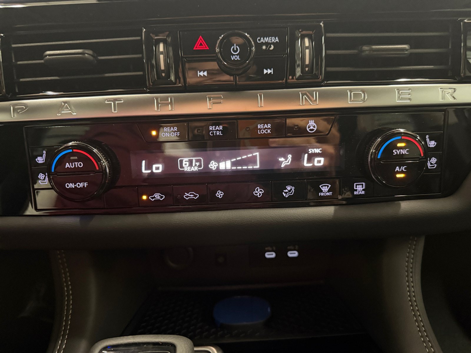 New 2026 Super Black Nissan Platinum image 18