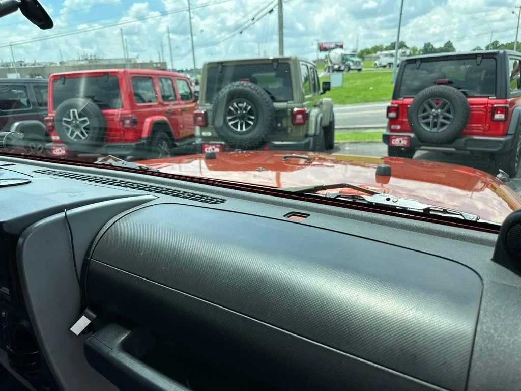 Used 2009 Orange Jeep Unlimited X image 23