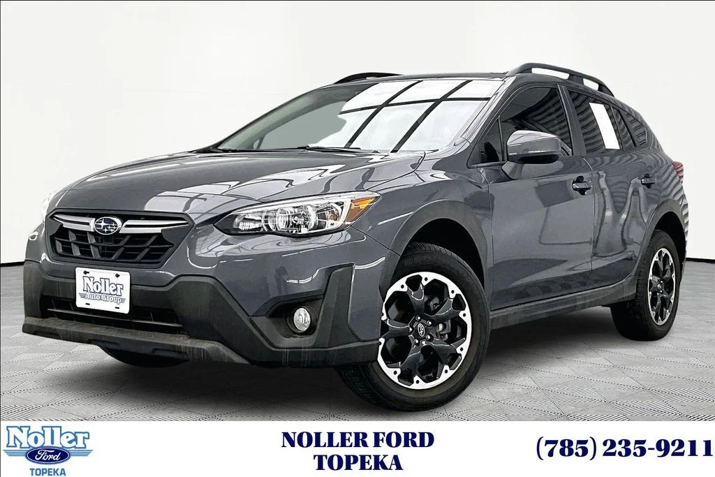 2023 Subaru Crosstrek Premium CVT's photo