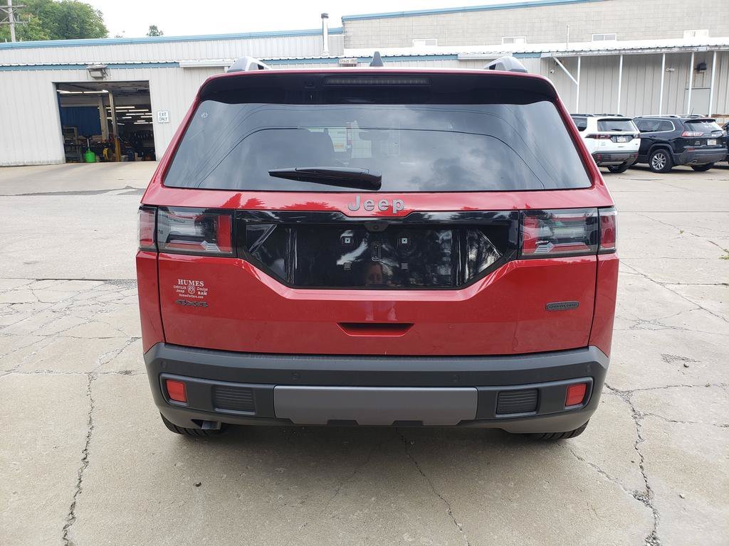 New 2026 Red Hot Pearl-Coat Exterior Paint Jeep Overland image 4
