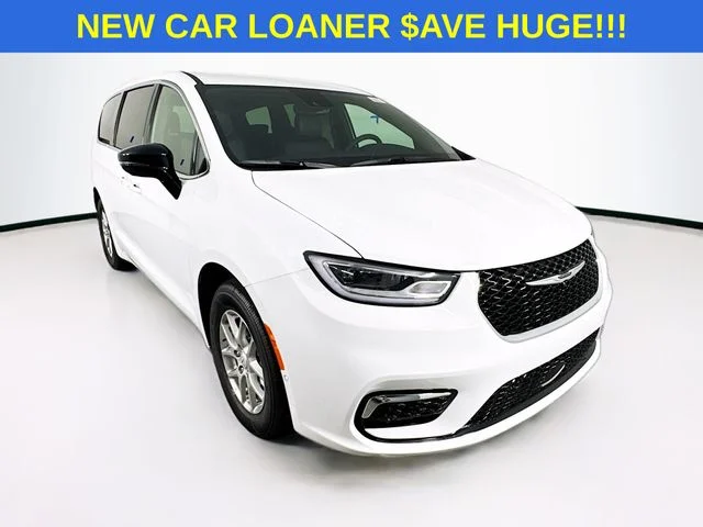 2025 Chrysler Pacifica 