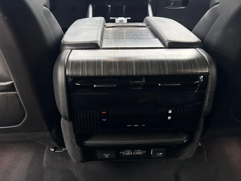 Used 2024 White Jeep Series II image 74